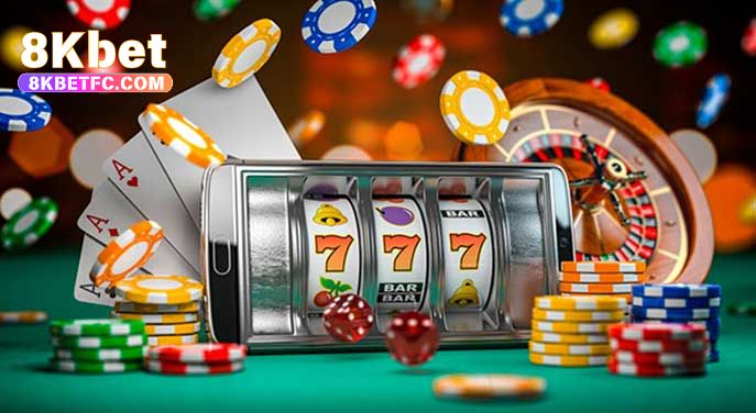 Những game chơi phổ biến trong casino 8kbet mà bạn có thể tham gia 